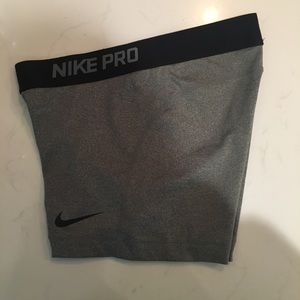 Grey Nike Pro spandex